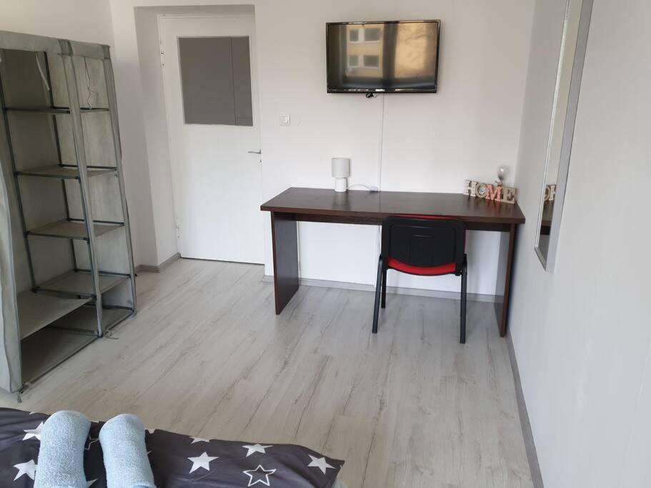 Fantastic Waw - Ns54 Pokoj A Varšava Exteriér fotografie
